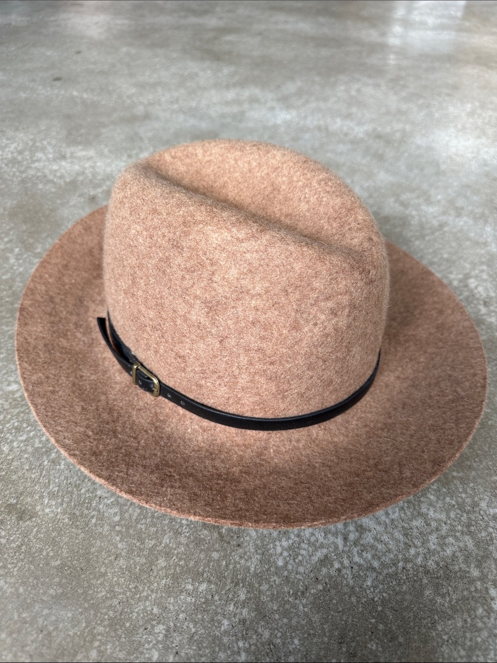 Merona Tan Felt Fedora Hat with Black Band